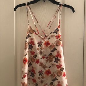 HOLLISTER floral tank
